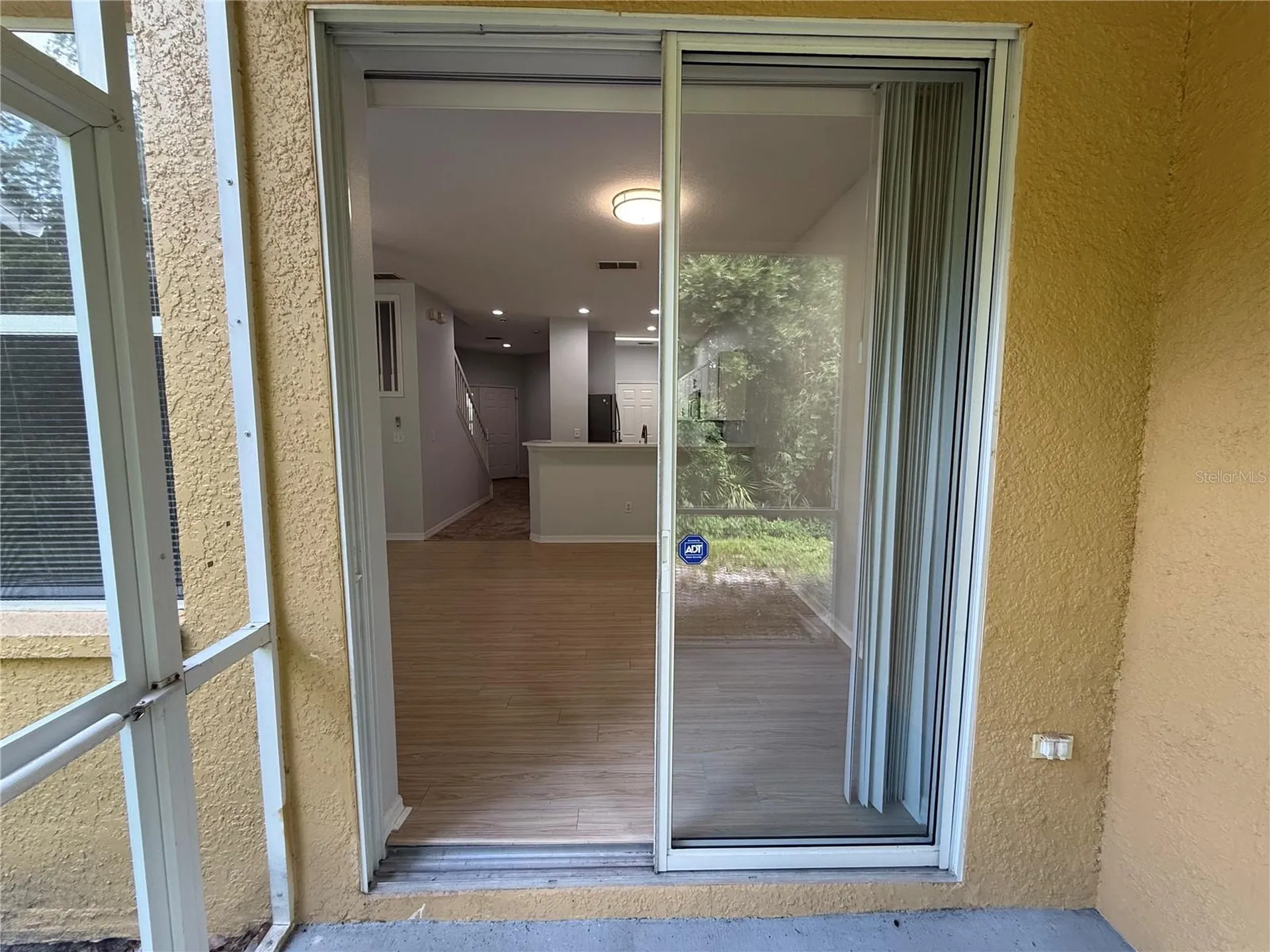 8118 Stone Path Way Tampa FL 33647