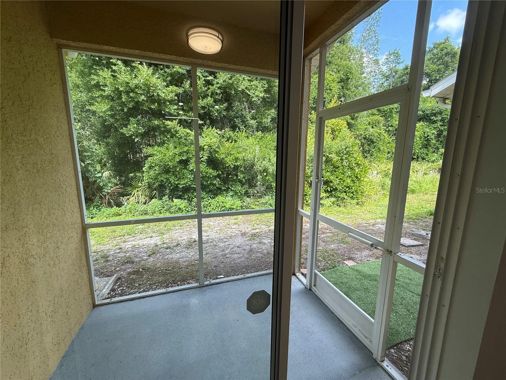 8118 Stone Path Way Tampa FL 33647