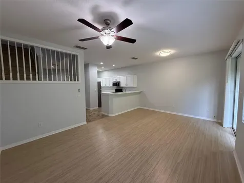 8118 Stone Path Way Tampa FL 33647