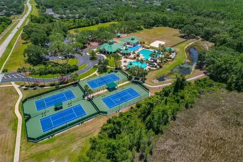 8118 Stone Path Way Tampa FL 33647