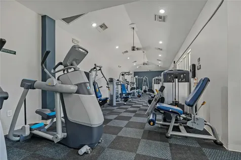 8118 Stone Path Way Tampa FL 33647