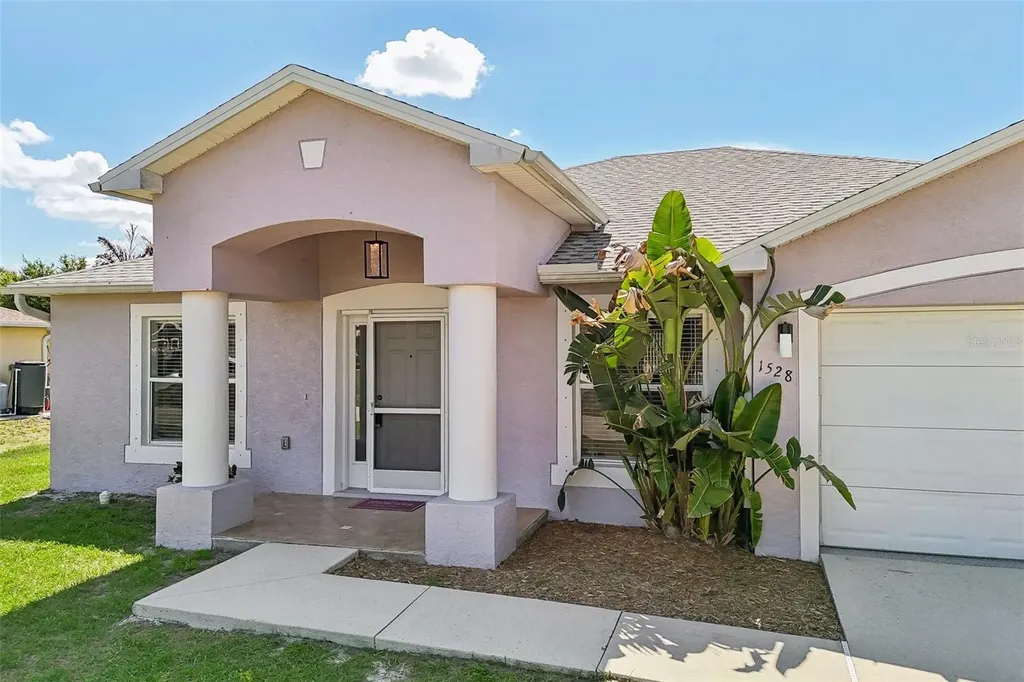 1528 Koltenborn Road North Port FL 34288