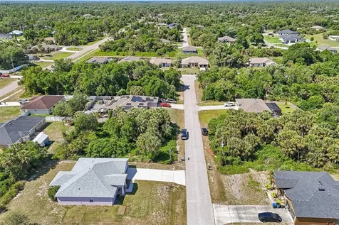 1528 Koltenborn Road North Port FL 34288