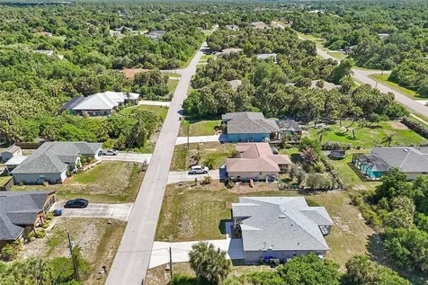 1528 Koltenborn Road North Port FL 34288