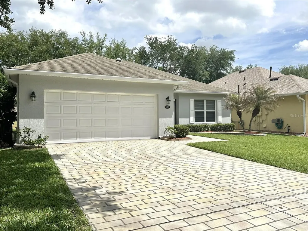 4313 Arlington Ridge Boulevard Leesburg FL 34748