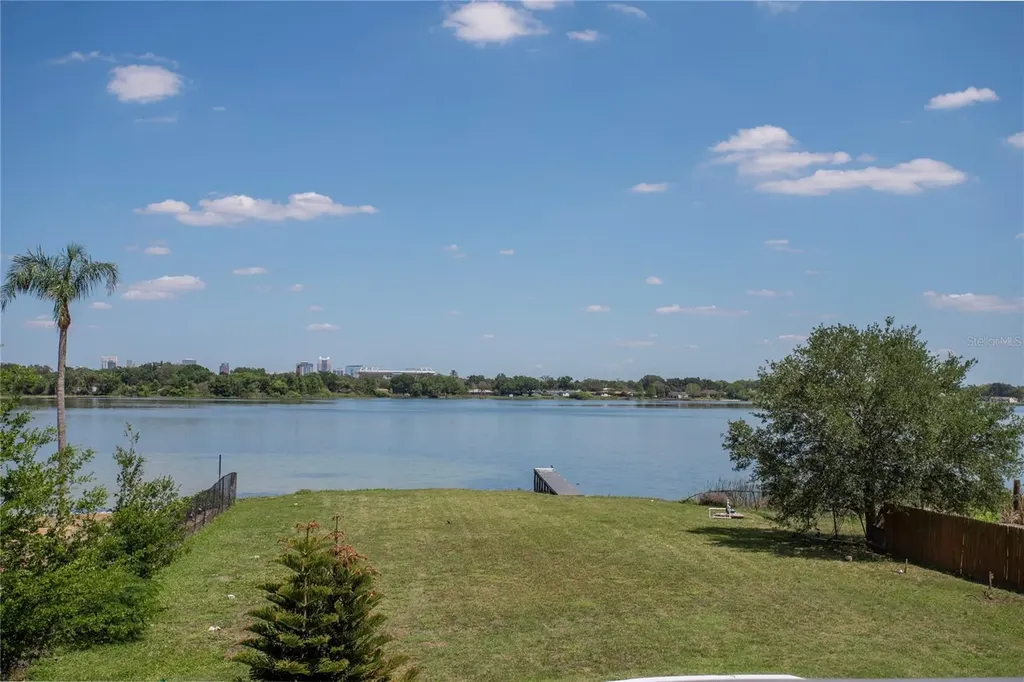 25 S Ortman Drive Orlando FL 32805