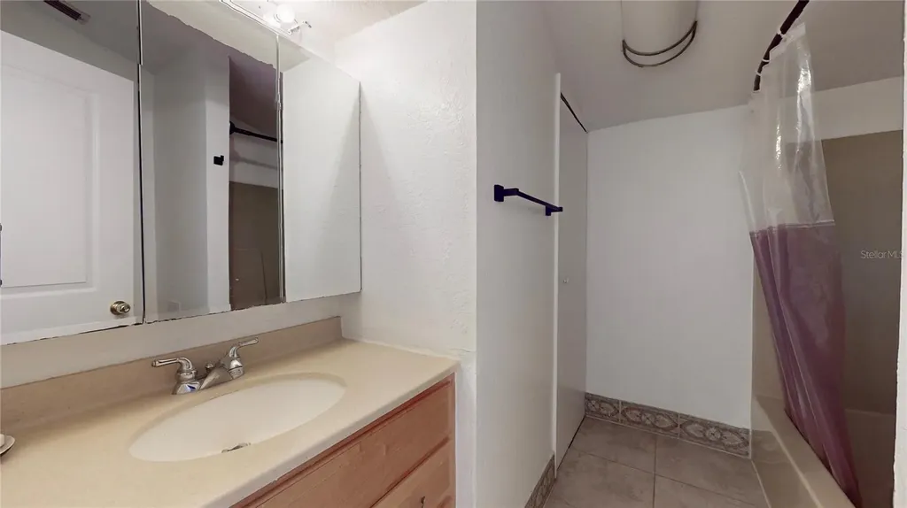 25 S Ortman Drive Orlando FL 32805