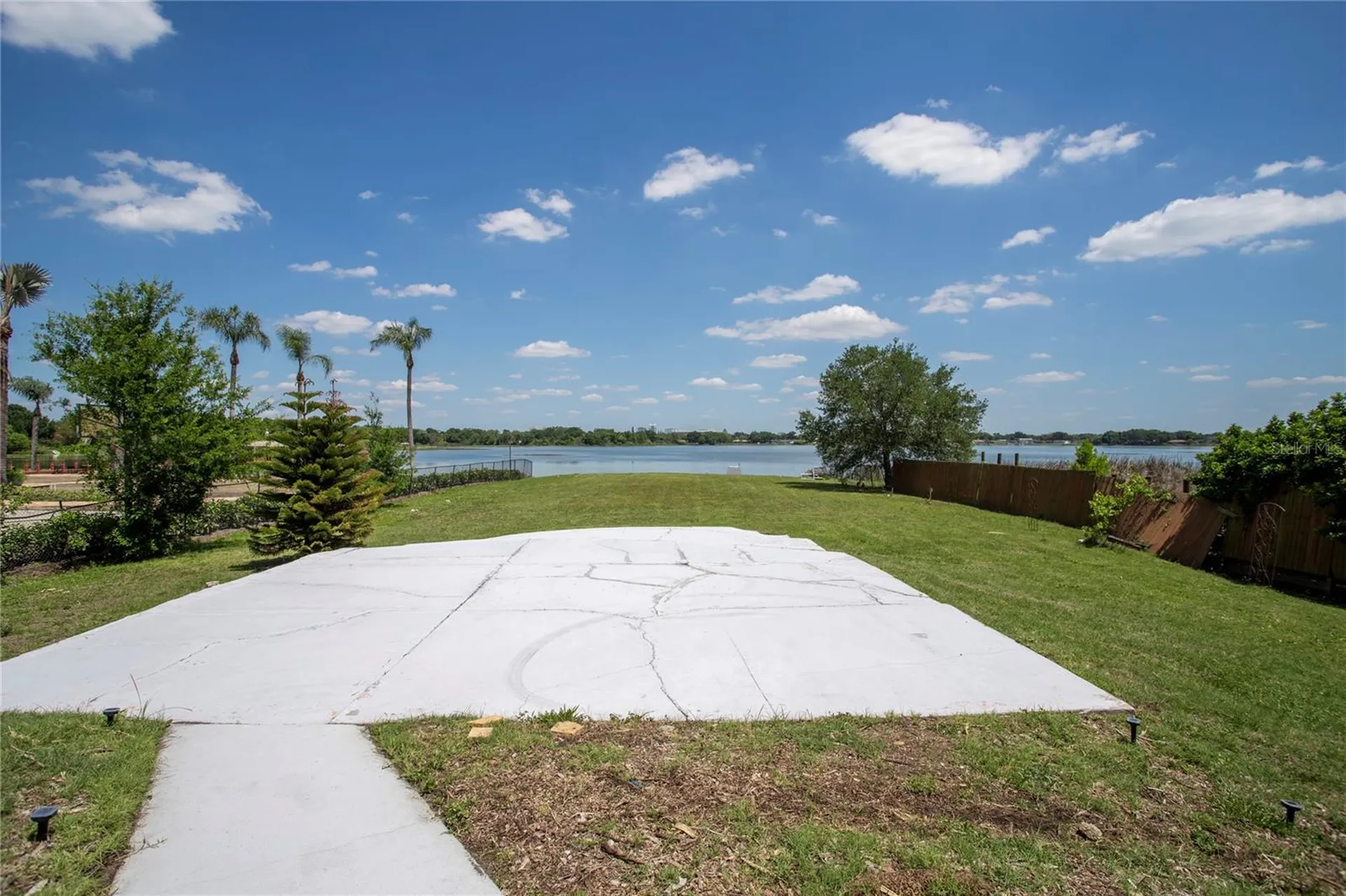 25 S Ortman Drive Orlando FL 32805
