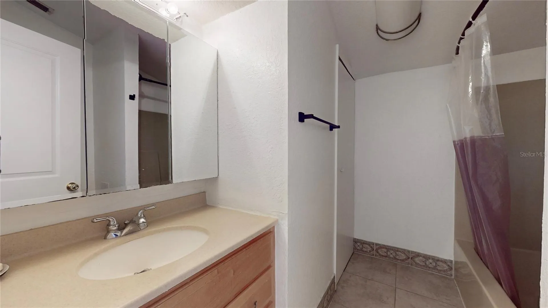 25 S Ortman Drive Orlando FL 32805