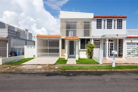 200-5 Calle C/529 Carolina PR 00987