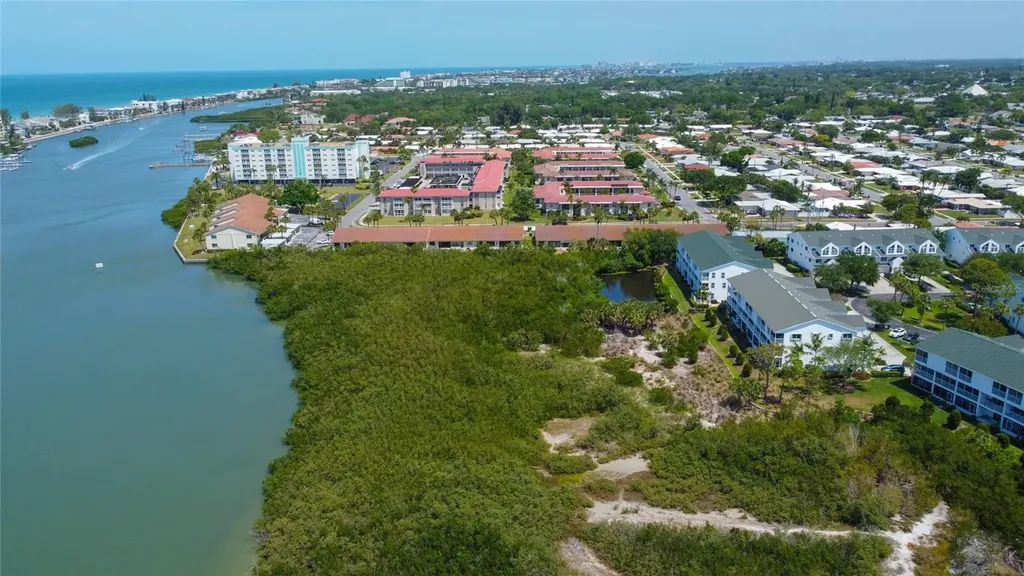 10134 Regal Drive Largo FL 33774