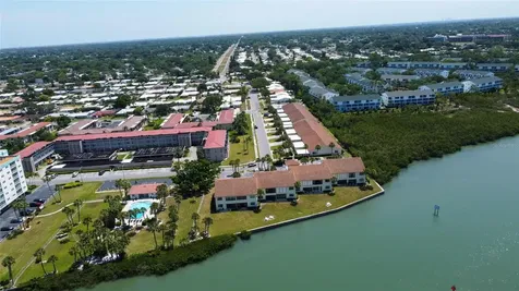 10134 Regal Drive Largo FL 33774