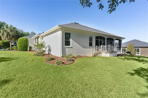 8715 SE 176th Lowndes Place The Villages FL 32162
