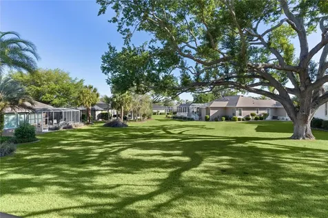 8715 SE 176th Lowndes Place The Villages FL 32162