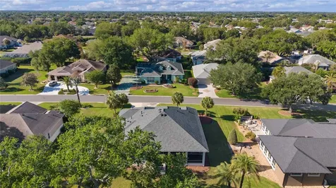 8715 SE 176th Lowndes Place The Villages FL 32162