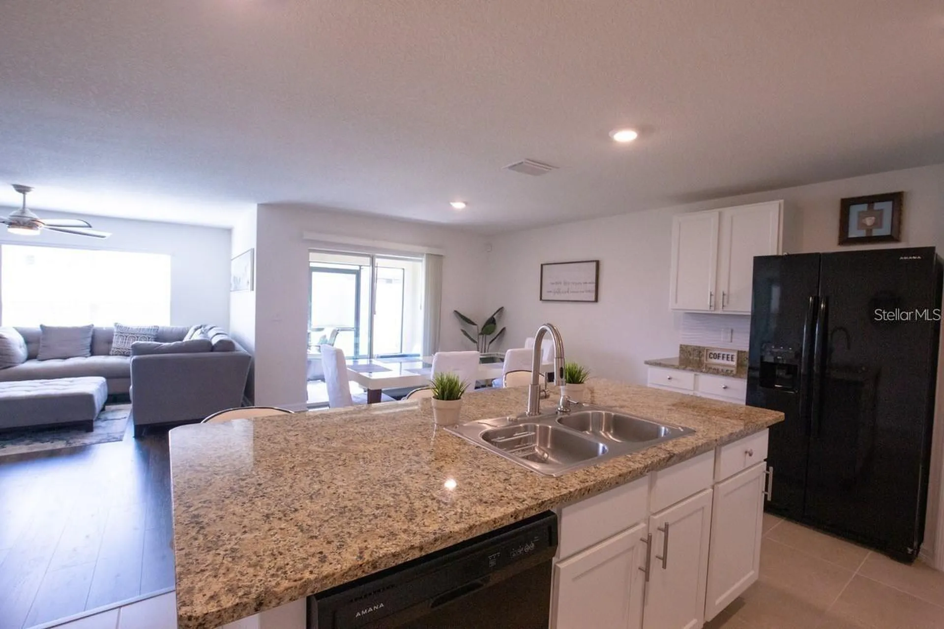8687 SW 49 Ocala FL 34476