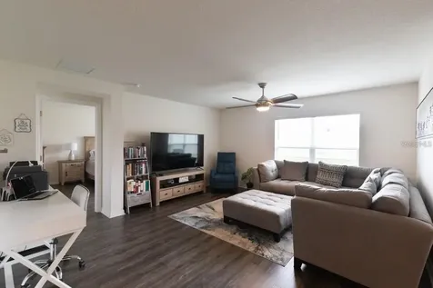 8687 SW 49 Ocala FL 34476