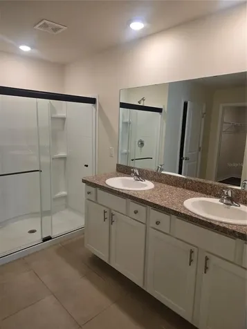 8687 SW 49 Ocala FL 34476