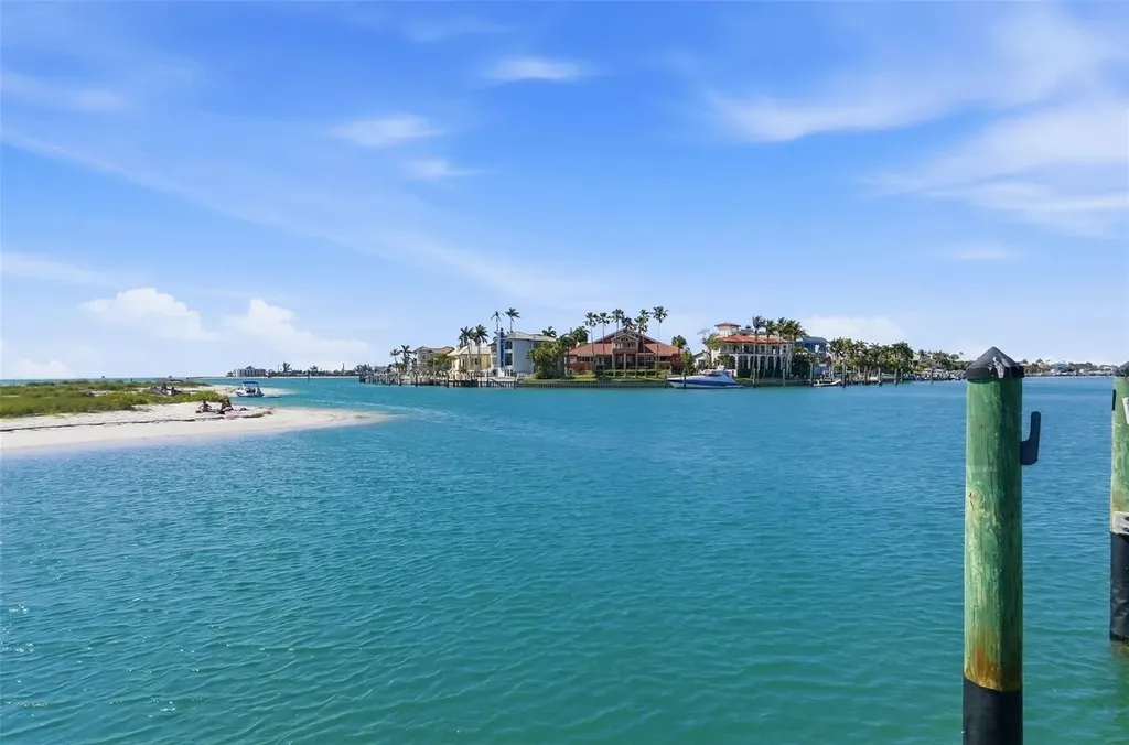 1100 Pinellas Bayway S Tierra Verde FL 33715