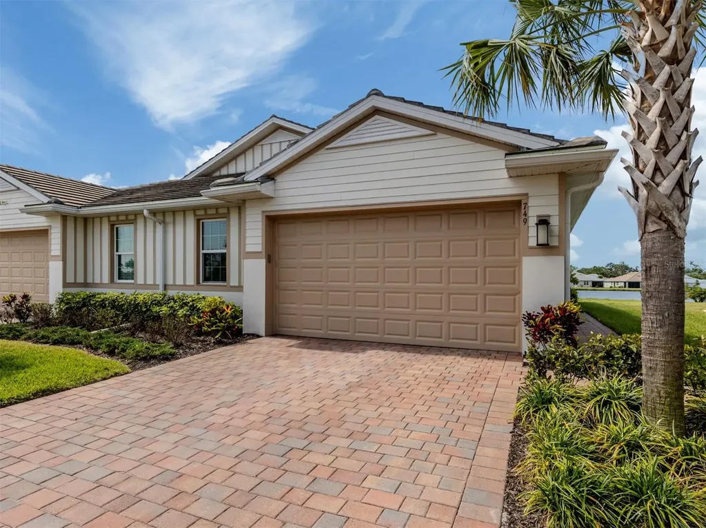 749 Ibiza Loop Venice FL 34292