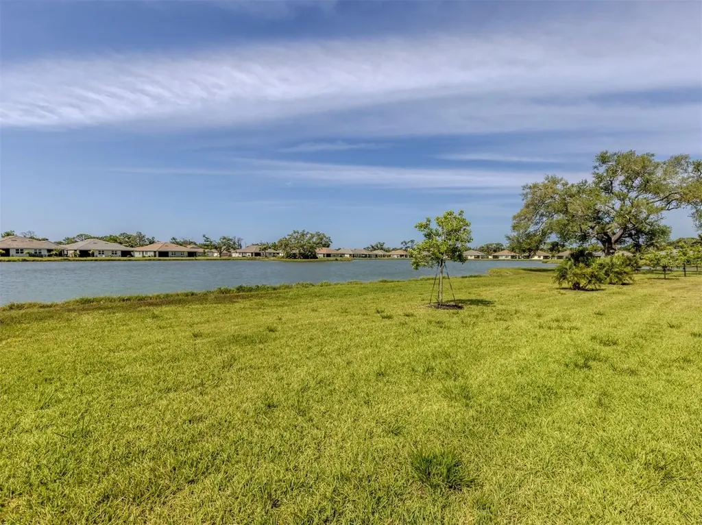 749 Ibiza Loop Venice FL 34292