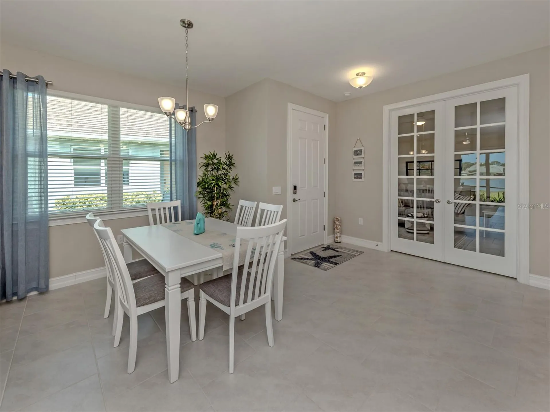 749 Ibiza Loop Venice FL 34292