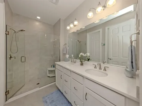 749 Ibiza Loop Venice FL 34292
