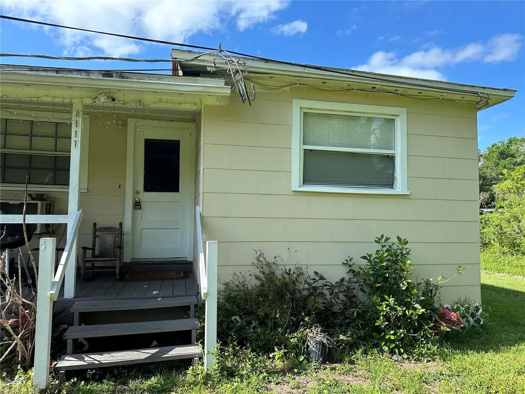 1111 Willow Avenue Sanford FL 32771