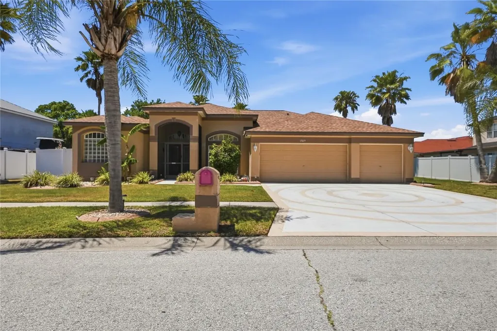 12025 Pennfield Place Riverview FL 33579