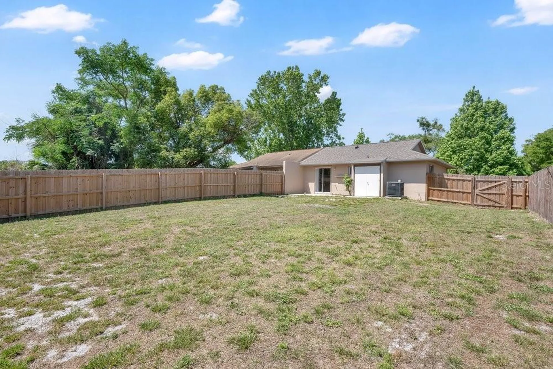 2827 Coral Reef Drive Orlando FL 32826