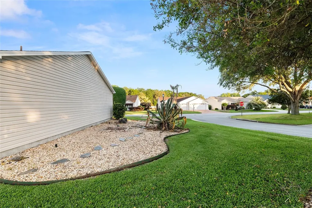 17009 SE 96th Chapelwood Circle The Villages FL 32162