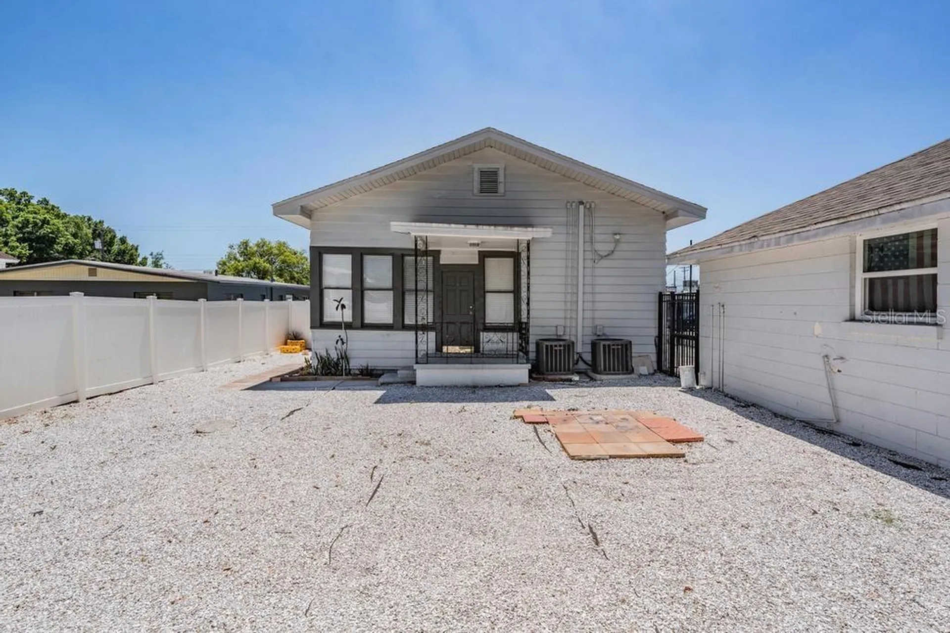2319 W Aileen Street Tampa FL 33607