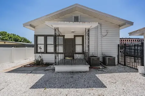 2319 W Aileen Street Tampa FL 33607