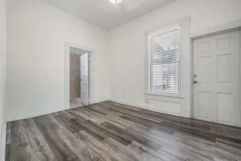 2319 W Aileen Street Tampa FL 33607