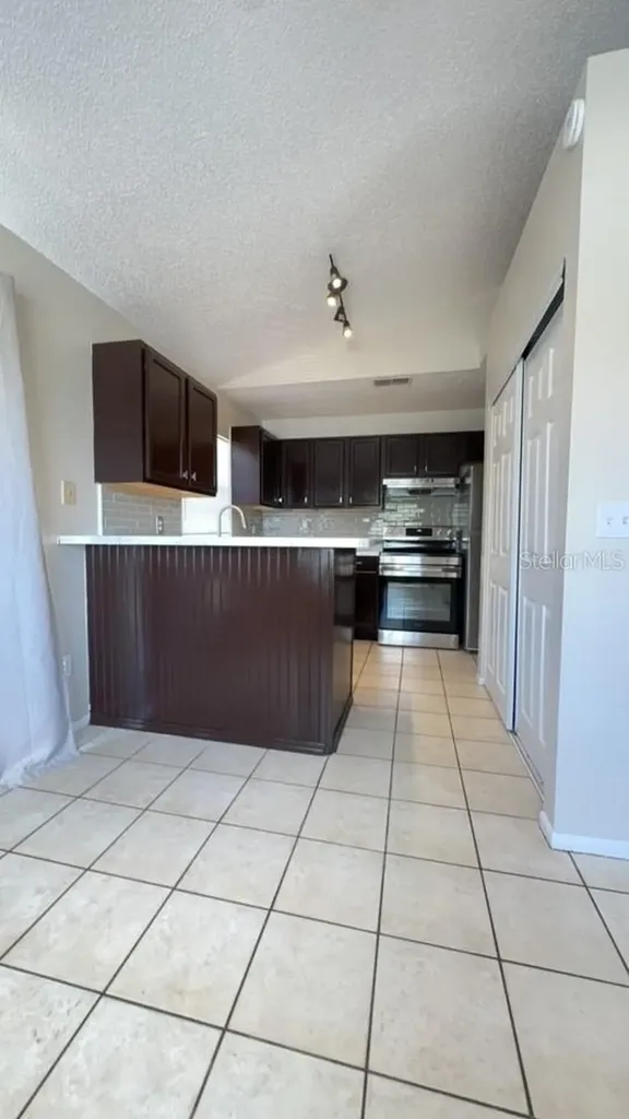 6003 Oleander Drive Orlando FL 32807