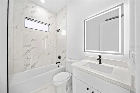 2116 NE 10th Avenue Cape Coral FL 33909