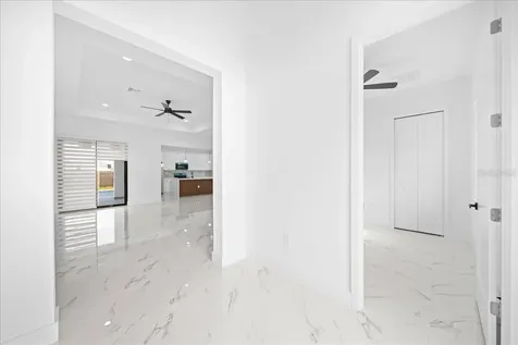 2116 NE 10th Avenue Cape Coral FL 33909