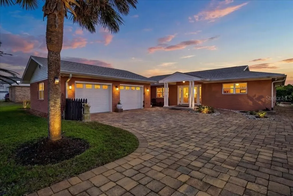 6 Beachside Drive Palm Coast FL 32137