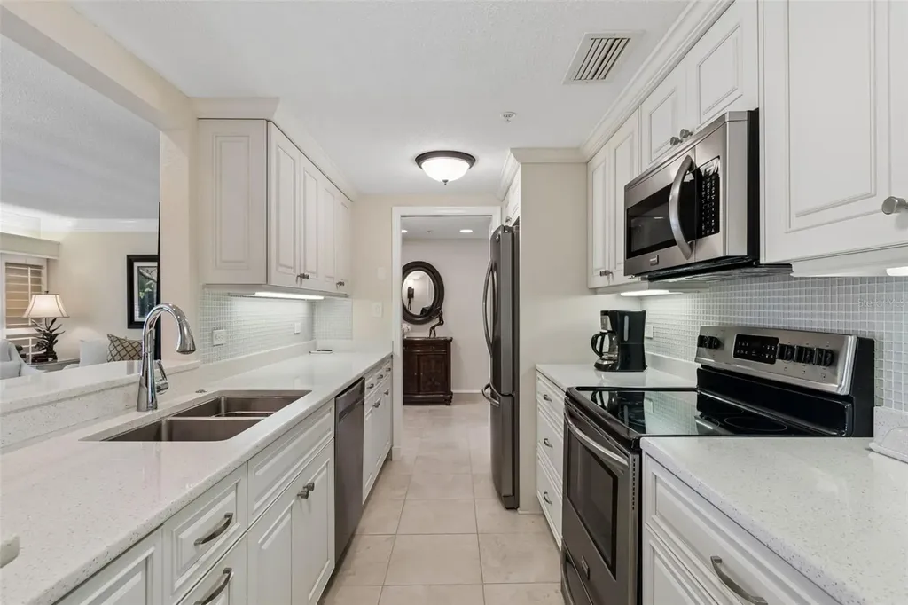 36750 Us Highway 19 N Palm Harbor FL 34684