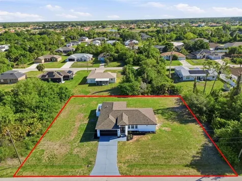1842 Calahan Avenue North Port FL 34288