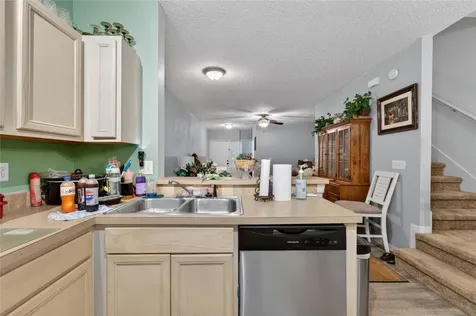 6557 Osprey Lake Circle Riverview FL 33578