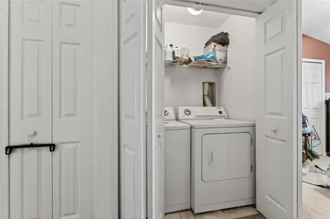 6557 Osprey Lake Circle Riverview FL 33578