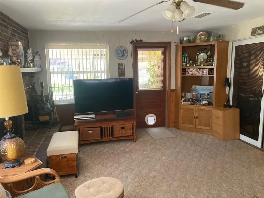 1126 Stevens Avenue Deland FL 32720