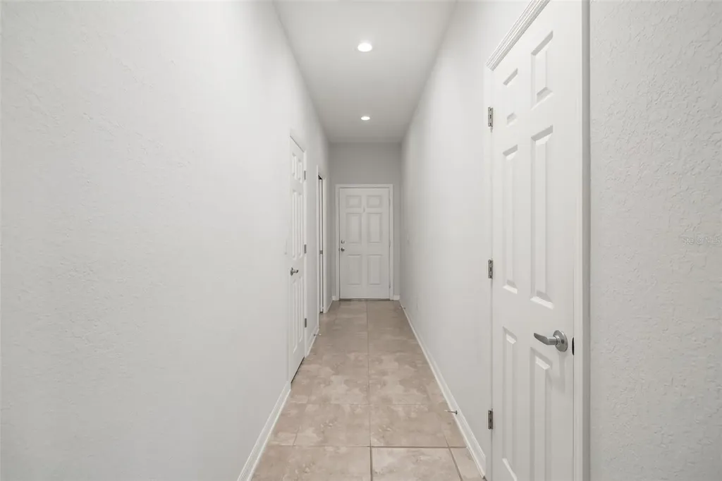 1306 Grantham Drive Sarasota FL 34234