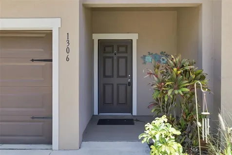 1306 Grantham Drive Sarasota FL 34234