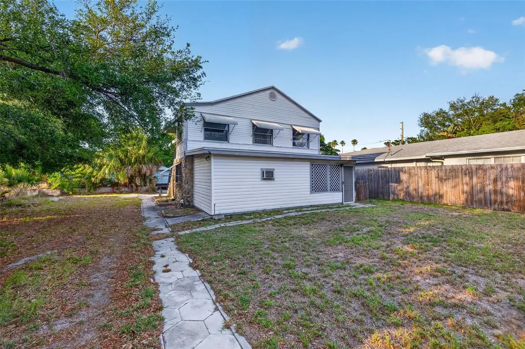 4411 1st Avenue N St Petersburg FL 33713