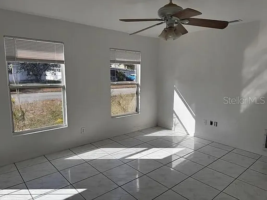 7101 15th Street N St Petersburg FL 33702