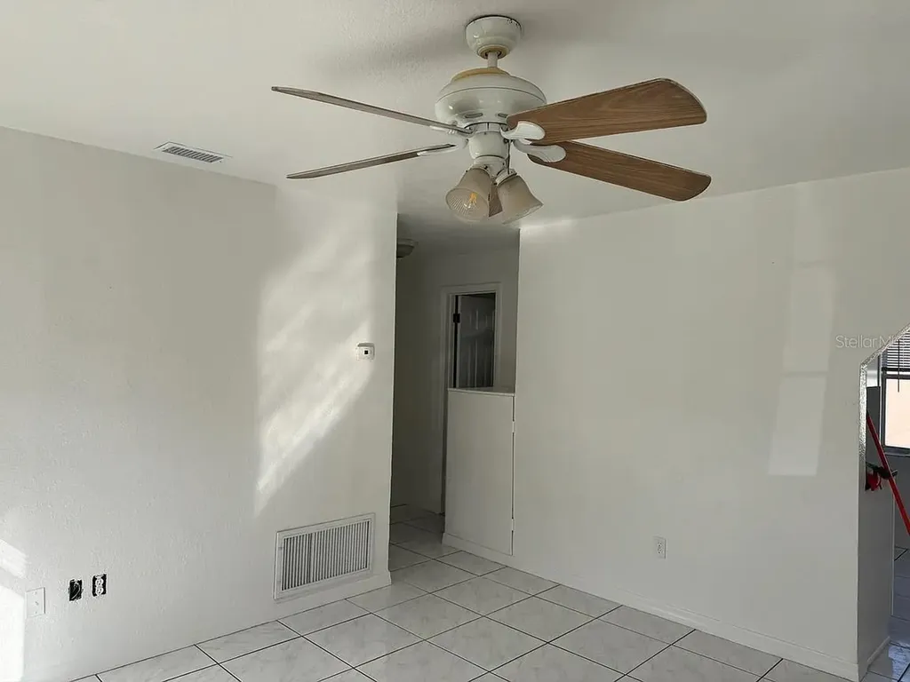 7101 15th Street N St Petersburg FL 33702