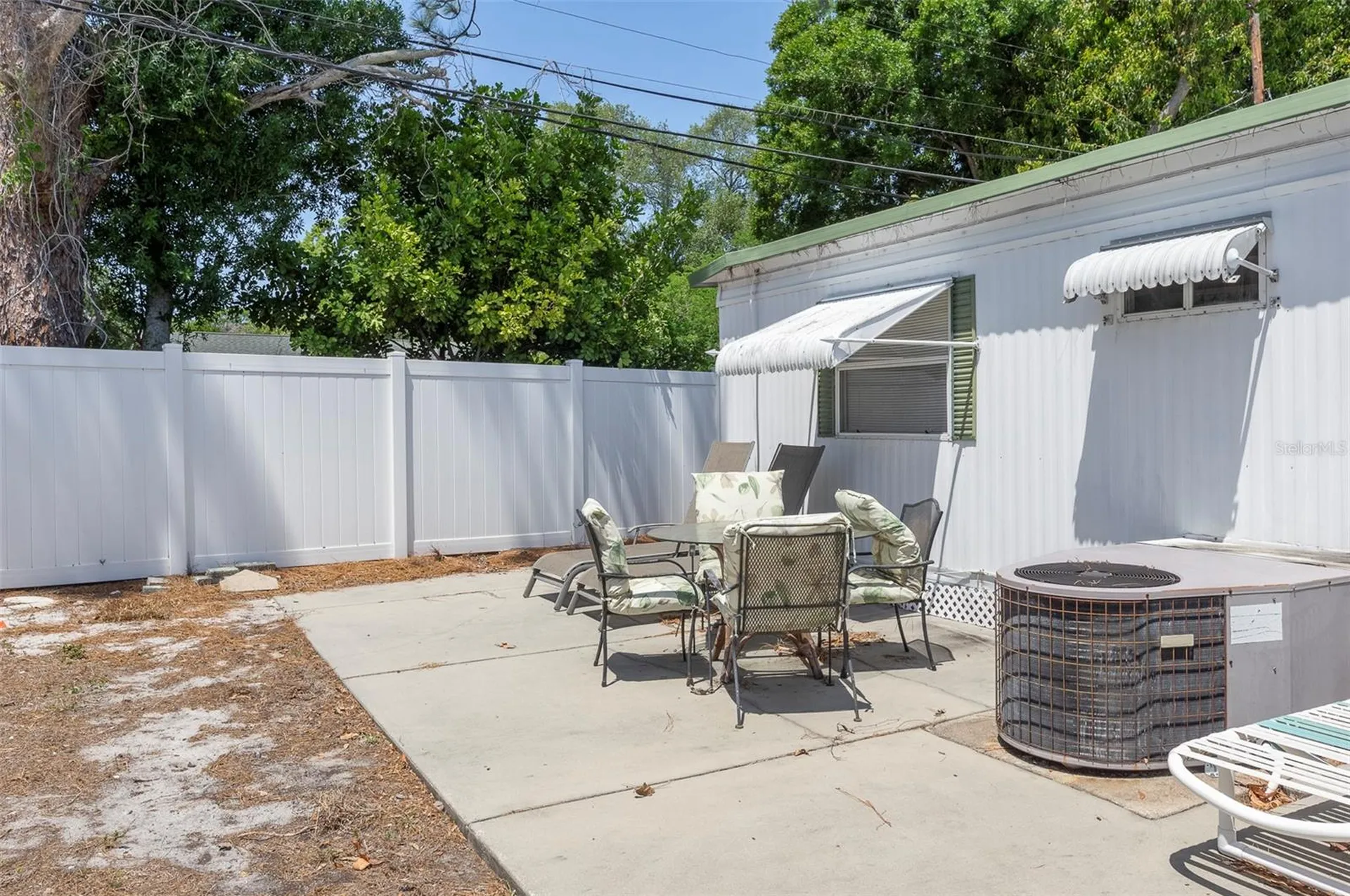 4368 72nd Way N St Petersburg FL 33709