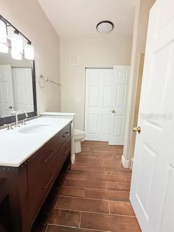 9108 Lake Chase Island Way Tampa FL 33626